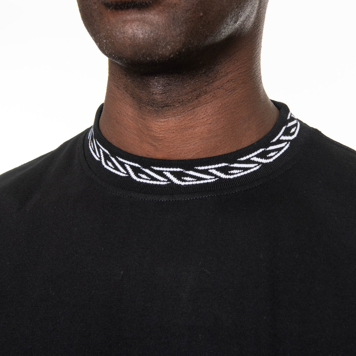 Tees With Chain Luxe-T Men's Chain Collar T-Shirt