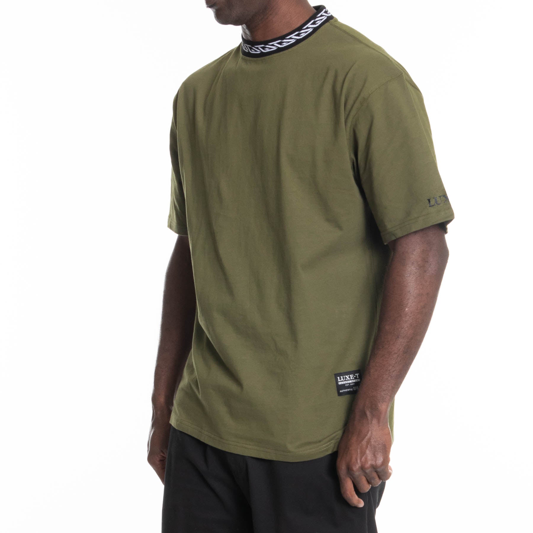 Chain Collar T-Shirt