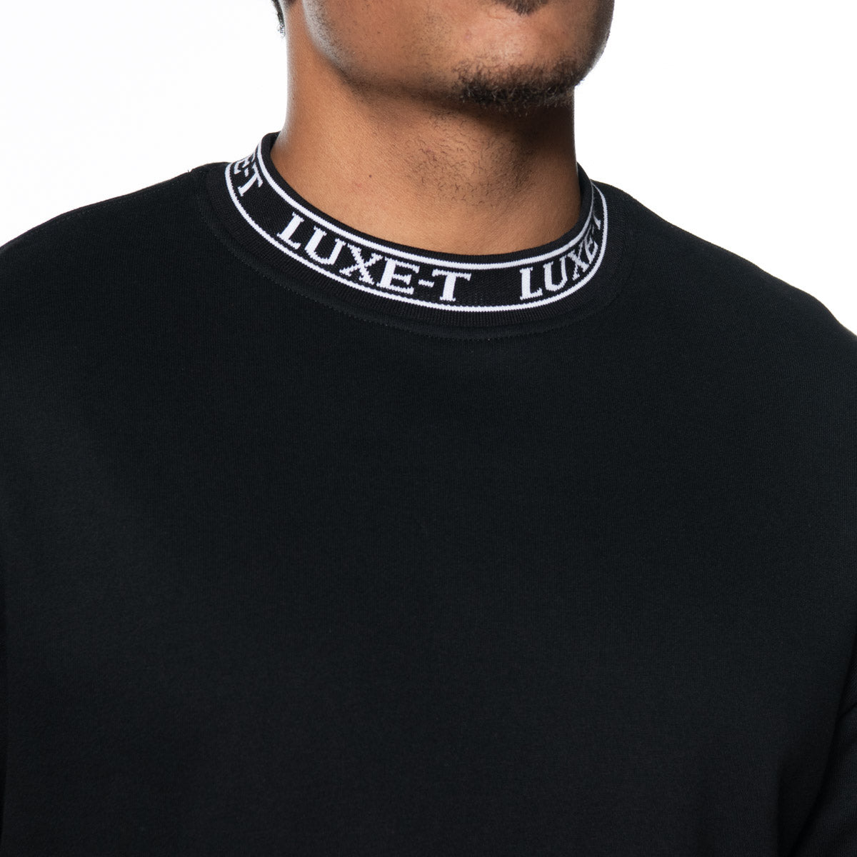 Luxe-T Logo Collar Sweatshirt Black / L